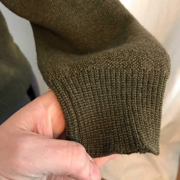 Damine brand Italian wool minimal crewneck sweater - Picture 3 of 6